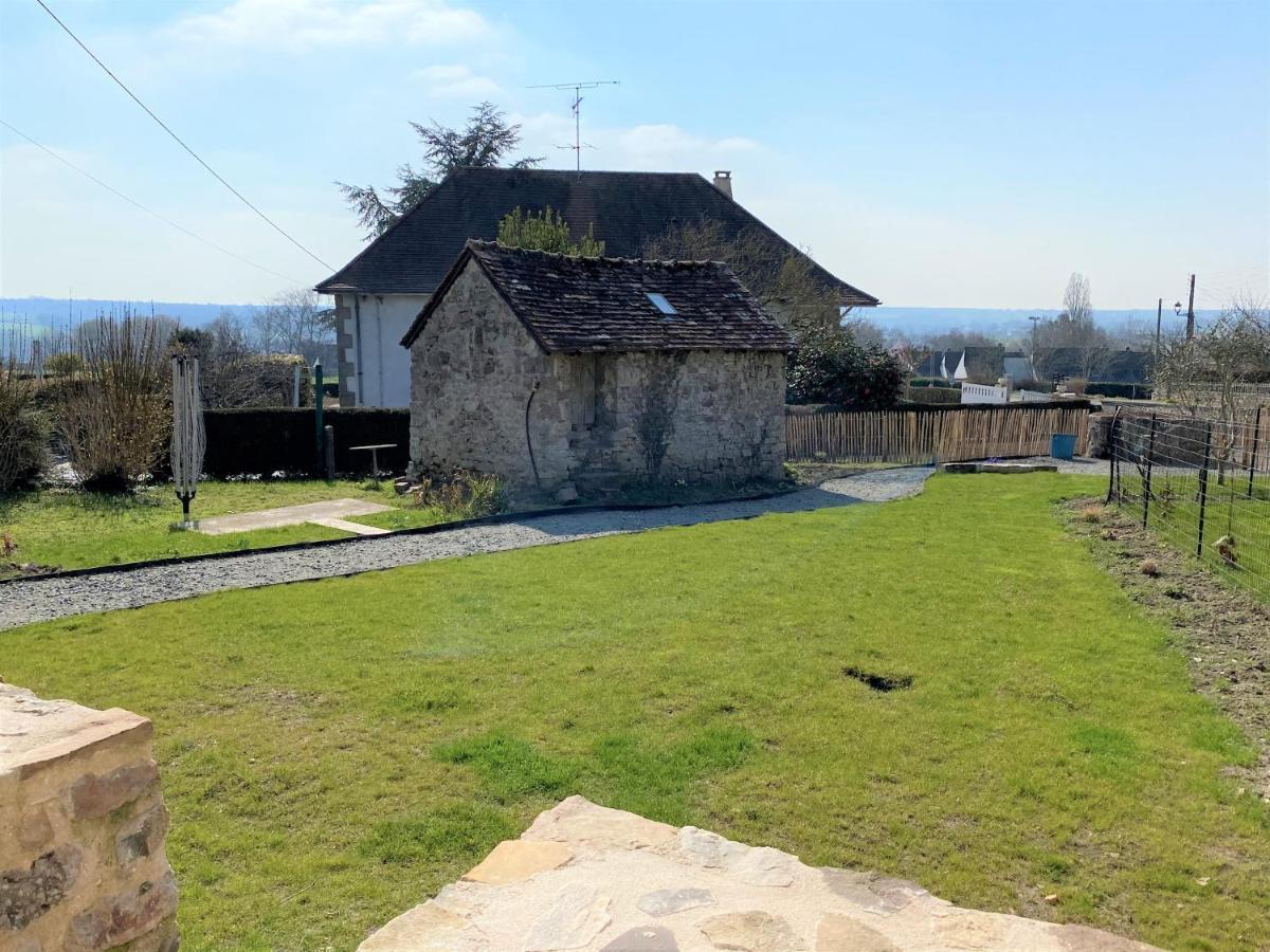 Holiday home Du Petit Rocher Suzanne Sainte-Suzanne (Mayenne)