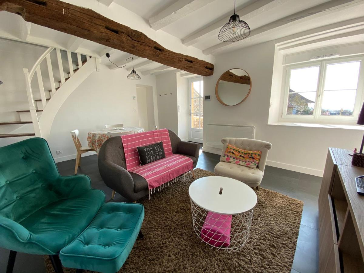 Holiday home Du Petit Rocher Suzanne Sainte-Suzanne (Mayenne)